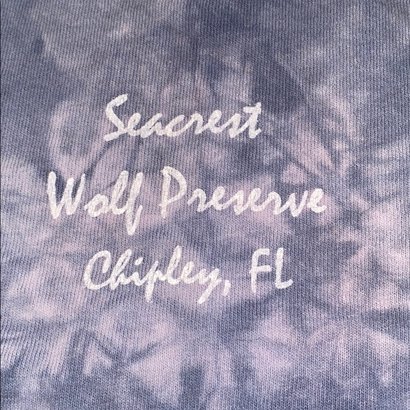 The Mountain Wolf Tee - Picture 4 of 4